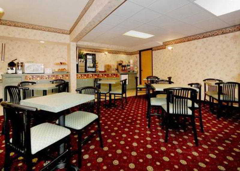 Quality Inn Us65 & E Battlefield Rd Springfield Restoran gambar