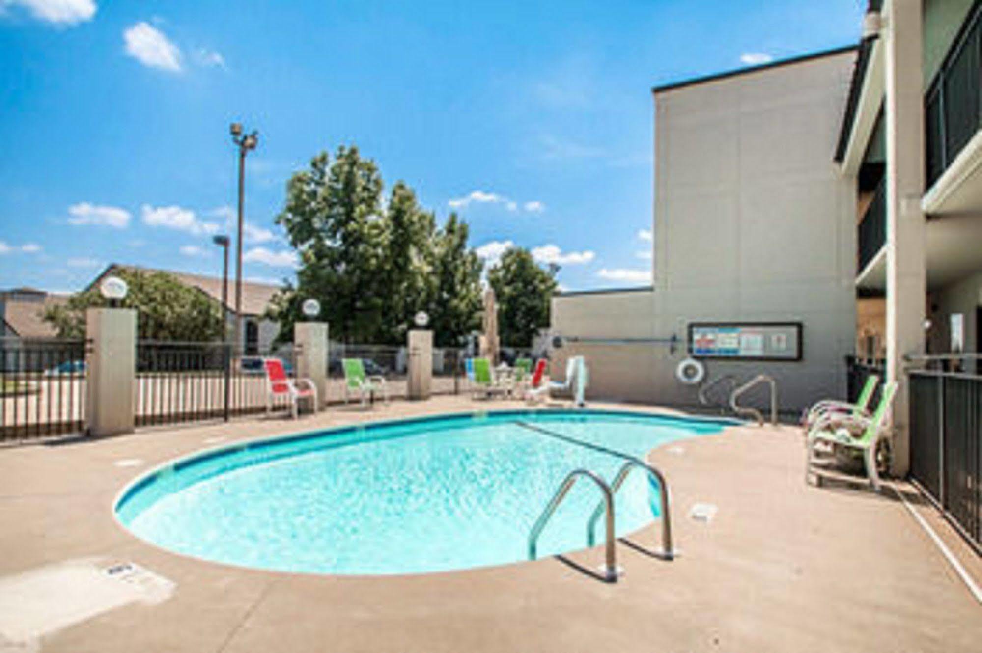 Quality Inn Us65 & E Battlefield Rd Springfield Luaran gambar