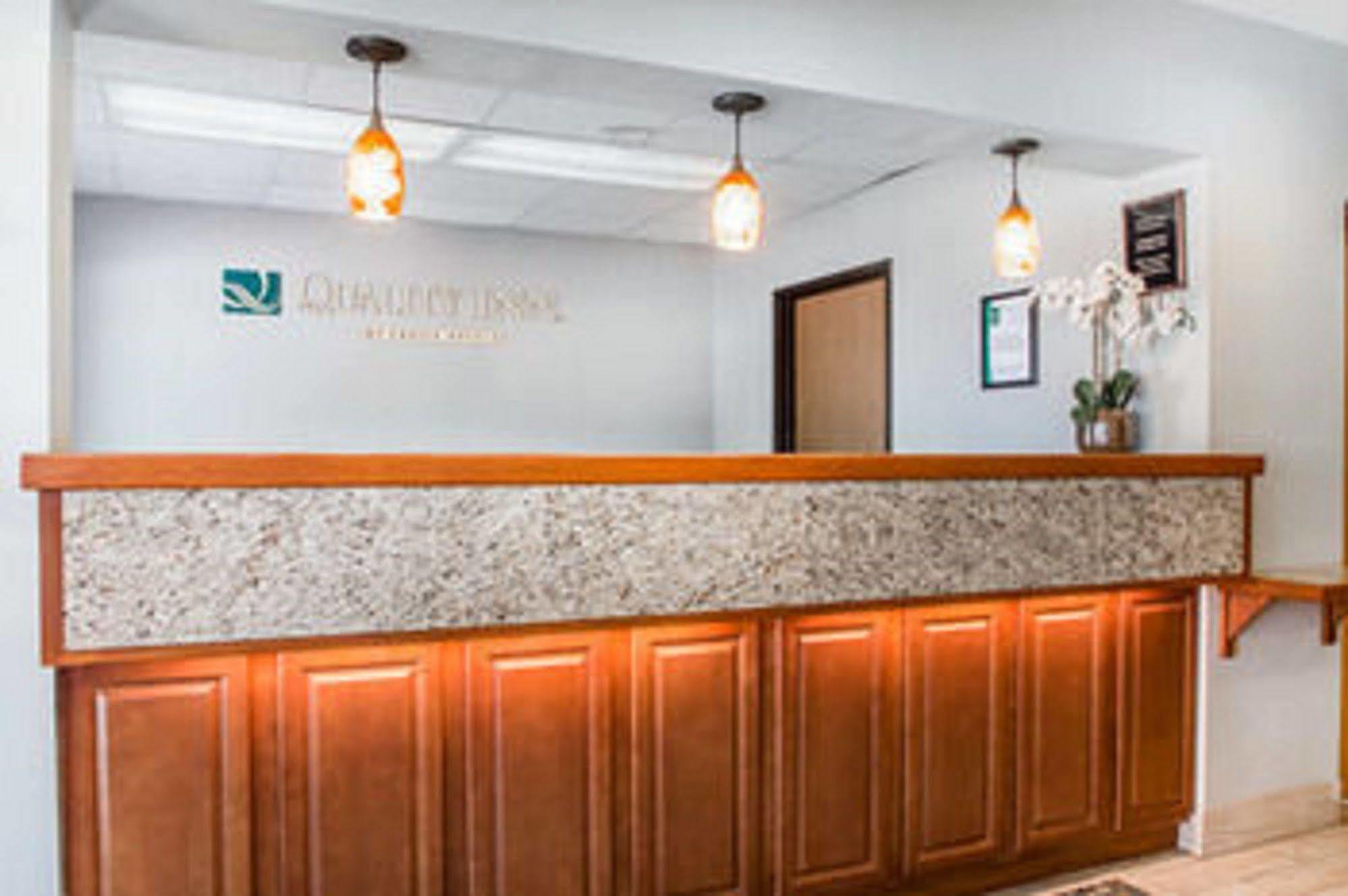 Quality Inn Us65 & E Battlefield Rd Springfield Luaran gambar